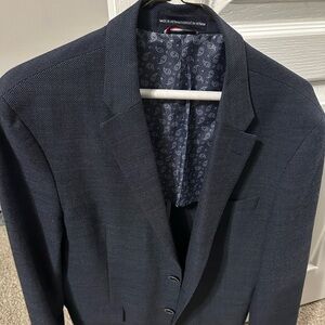 Tommy Hilfiger sport coat, 40S, in great condition